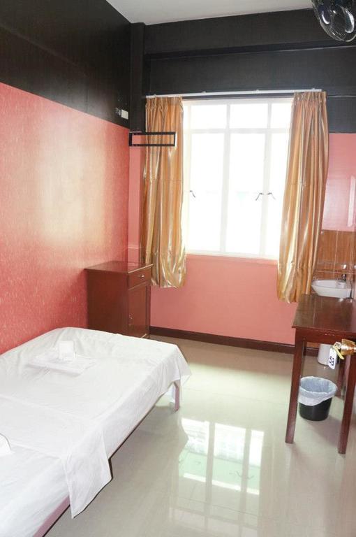 Daylight Inn Davao Exterior photo